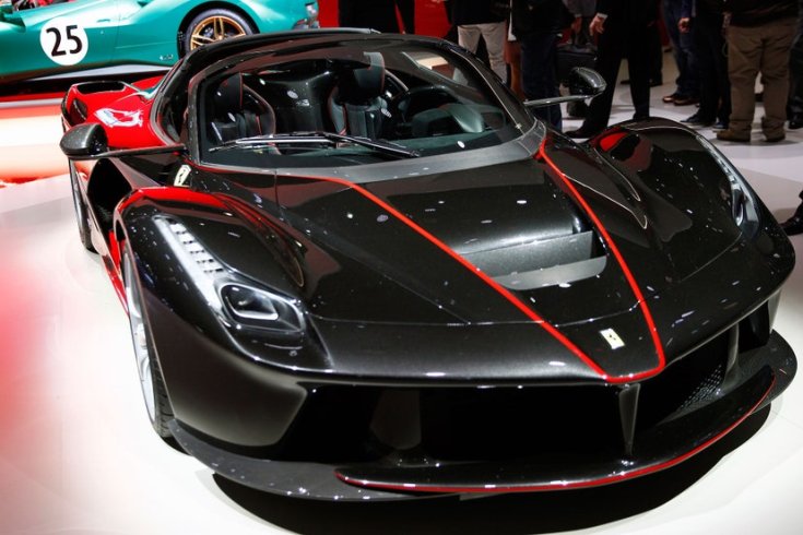 Ferrari LaFerrari (2016)