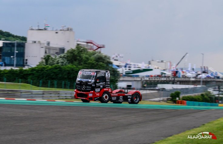 Kiss Norbert a Hungaroring utolsó kanyarjában