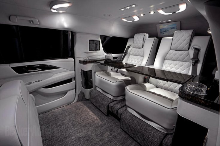 2019-es Cadillac Escalade limuzin utastere