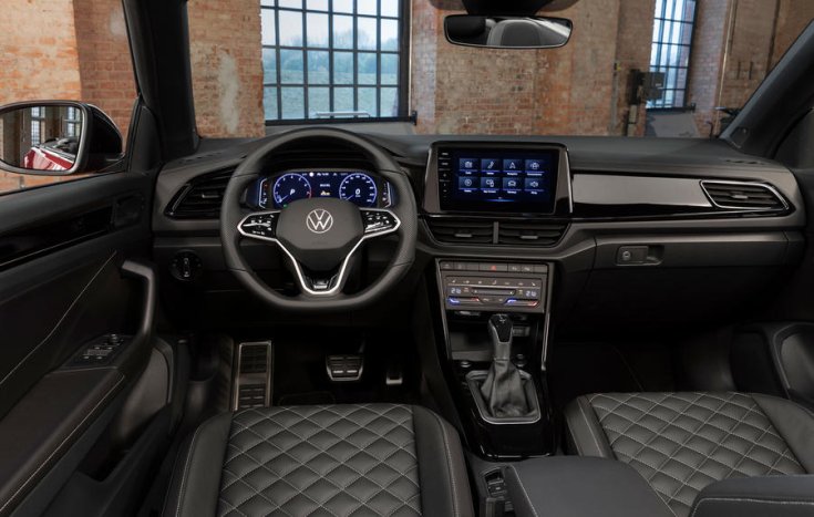 Volkswagen T-Roc 2021 facelift beltér R felszereltségi csomaggal