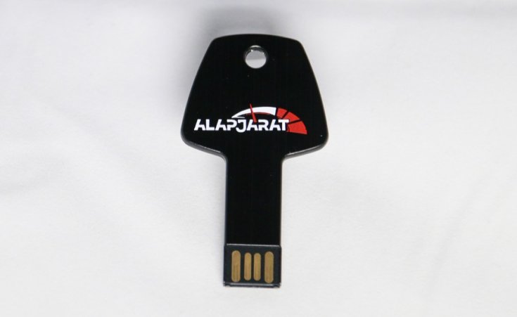 Alapjáratos pendrive