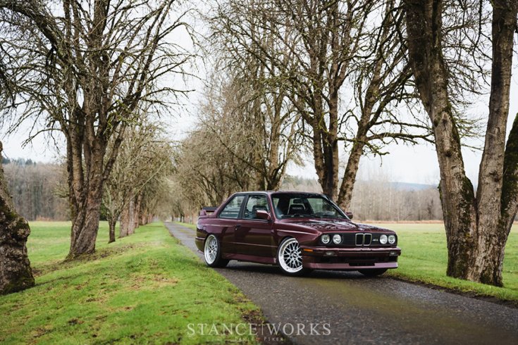 Alex Ciceu BMW E30 M3 tuning elölről