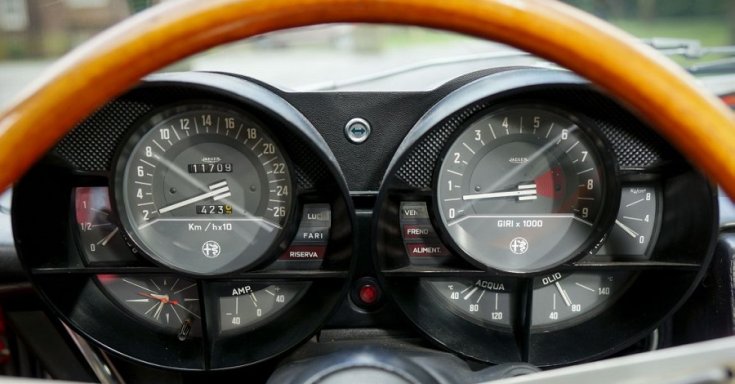 1970 Alfa Romeo Montreal, RM Sotheby’s Aukció, műszerfal, elölről