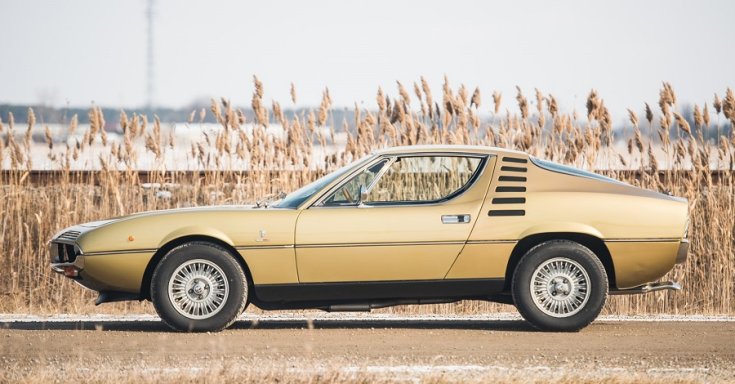 1970 Alfa Romeo Montreal, RM Sotheby’s Aukció, oldalnézet