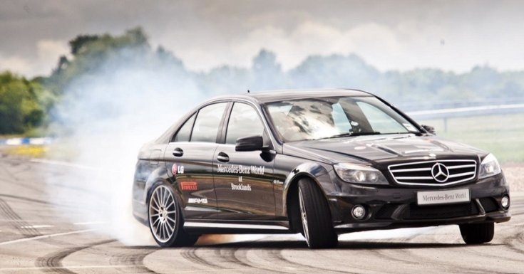 Mercedes C63 AMG