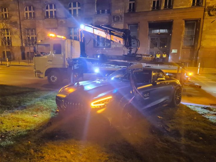 Mercedes-AMG GT szemből