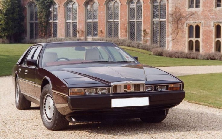 Aston Martin Lagonda Series 2