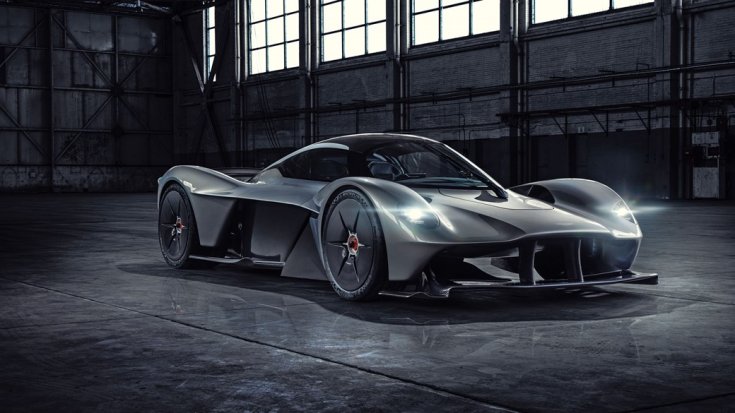 Aston Martin Valkyrie 2019