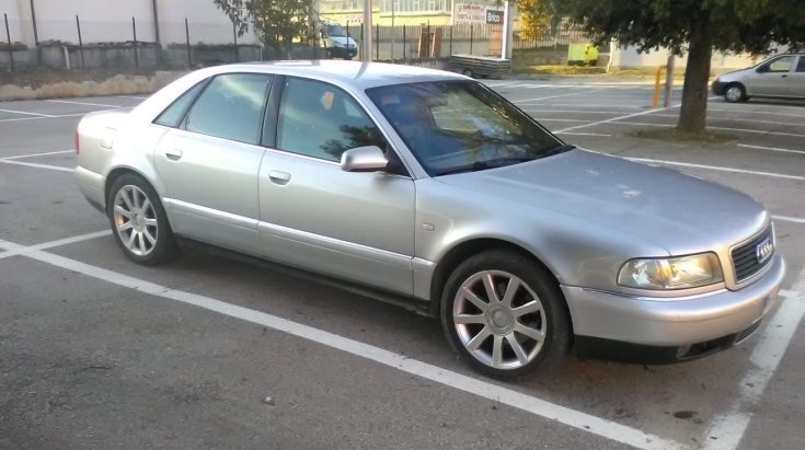 Audi A8