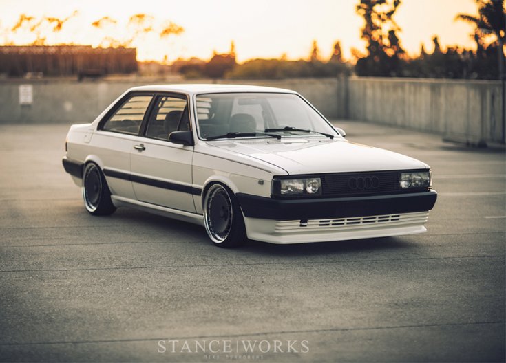 1981-es Audi B2 4000 5+5 tuning elölről