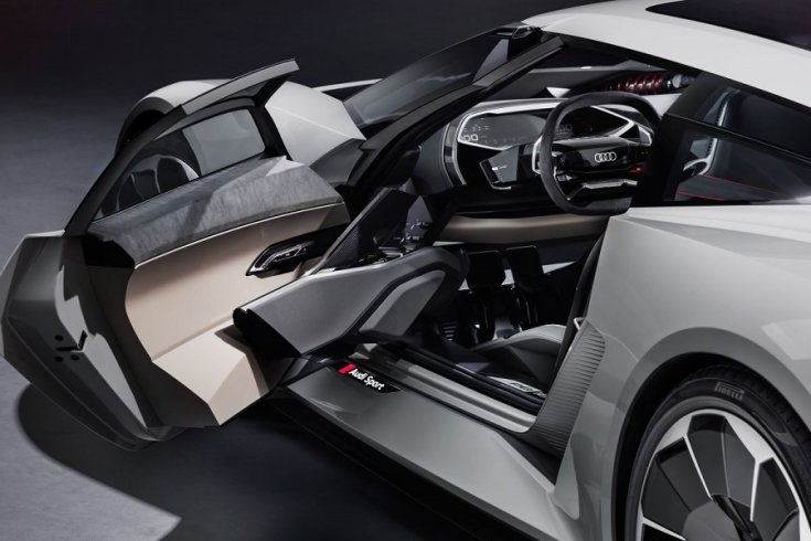 Audi PB18 e-tron koncepció beltér