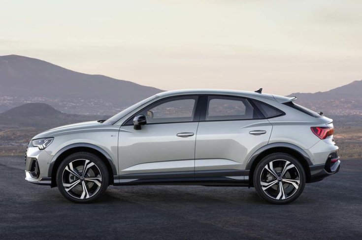 Audi Q3 Sportback 2019 oldalról