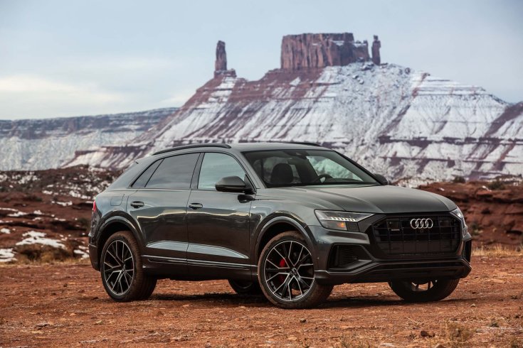 Audi Q8 SUV szemből