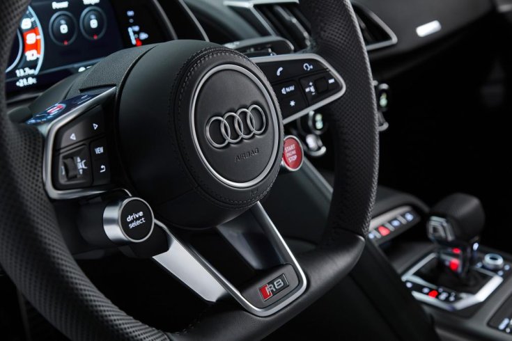Audi R8 interior