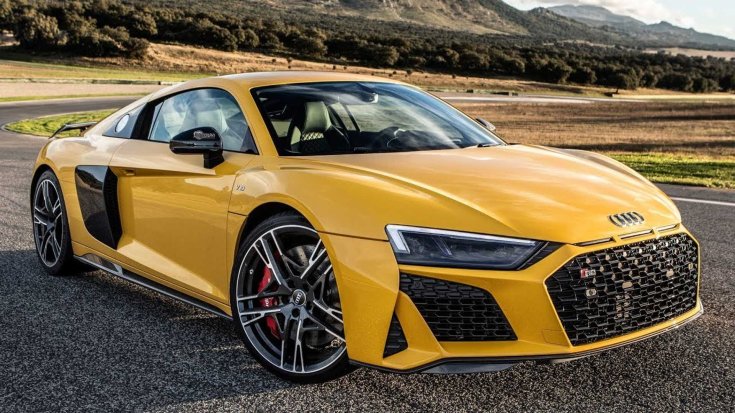 sárga Audi R8
