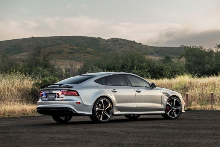 páncélozott Audi RS7 Sportback oldalról