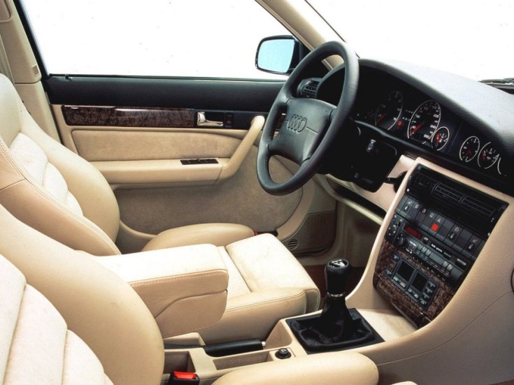 Audi S6 belső