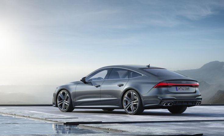 2020 Audi S7 Sportback hátulja