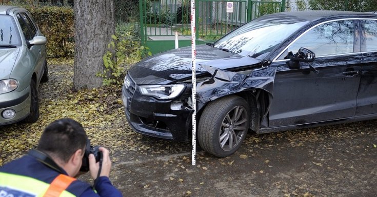 Sérült Audi oldalról