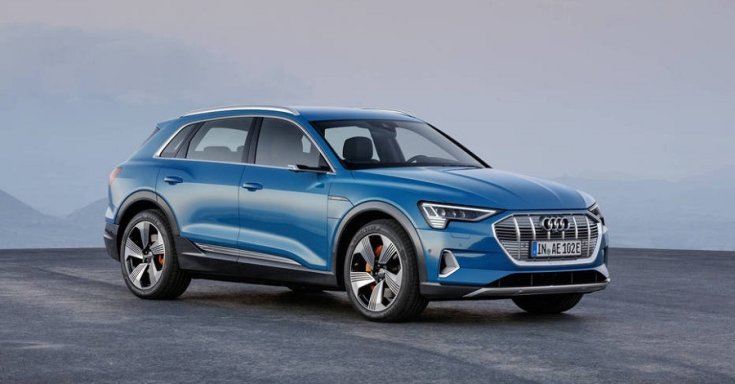 2019 Audi E - tron, SUV, kék, oldalnézet, jobbról
