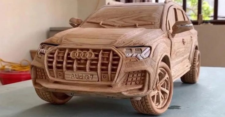 Audi Q7 fából