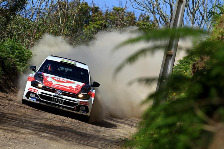 Herczig Norbi a VW Polo GTI R5 volánja mögött