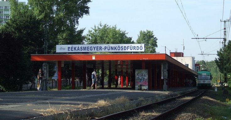 Jön a HÉV a békásmegyeri állomáson
