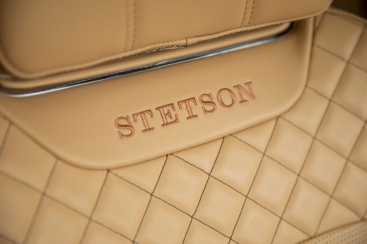 Bentley Bentayga Stetson Edition varrás