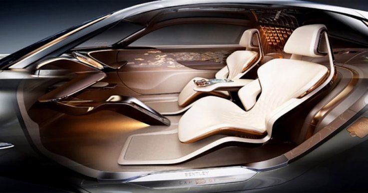 A Bentley EXP 100 GT koncepcióautó belseje