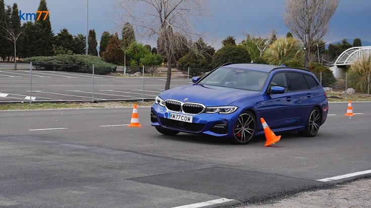 A BMW 3-as kombi a jávorszarvas teszt közben