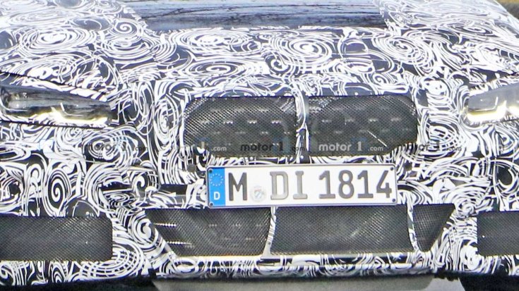 új BMW 4 prototípus közelről