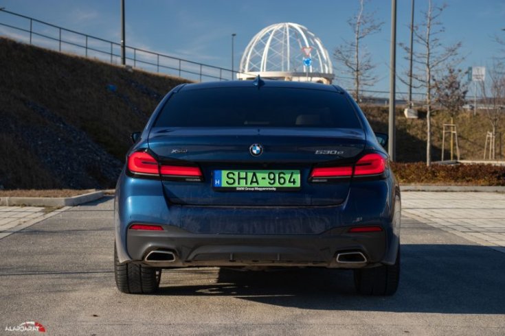 bmw-530e-teszt-alapjárat