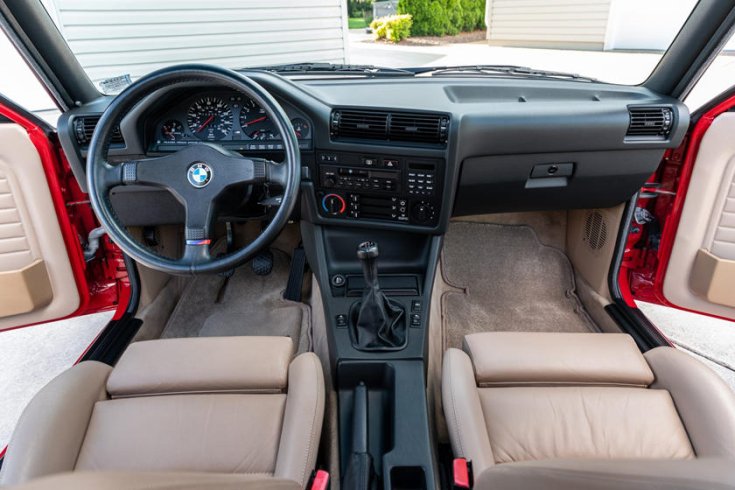 E30 M3 interior
