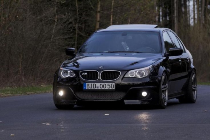 E60-ná alakított E39 BMW