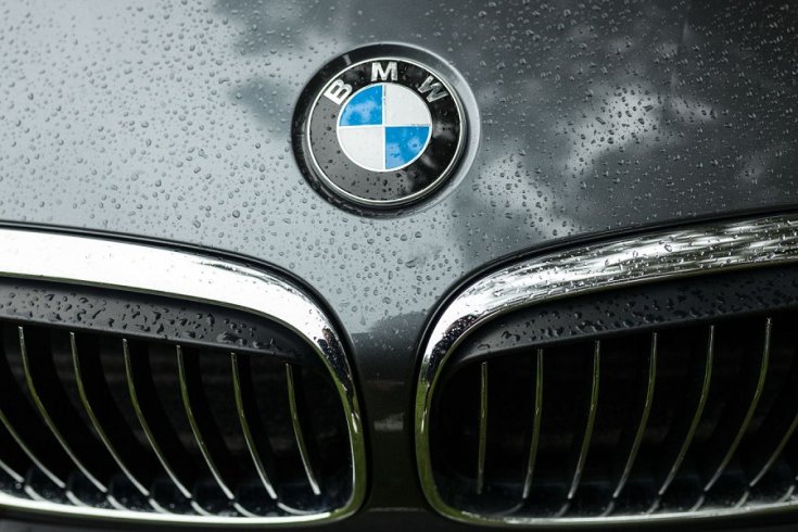 BMW márkajel és vesék