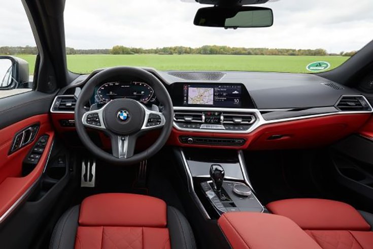 A BMW M340i Fjord Blue és Silverstone kéttónusú belső borítása