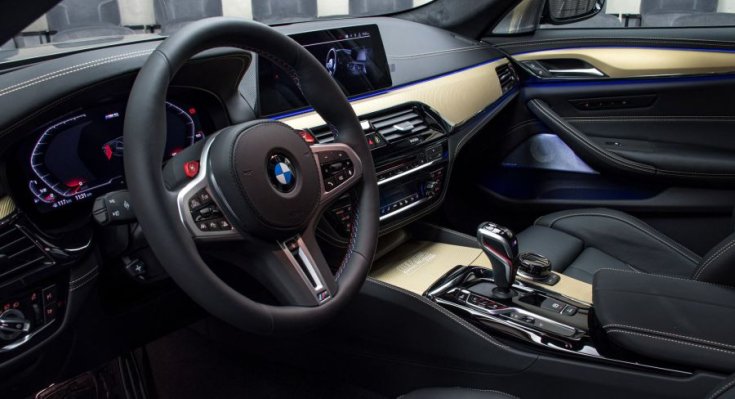 BMW M5 35 Years Edition interior