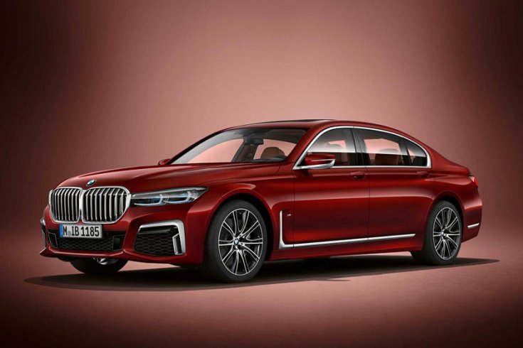 BMW M760i