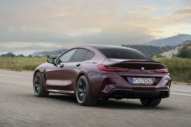 BMW M8 Gran Coupé hátsó