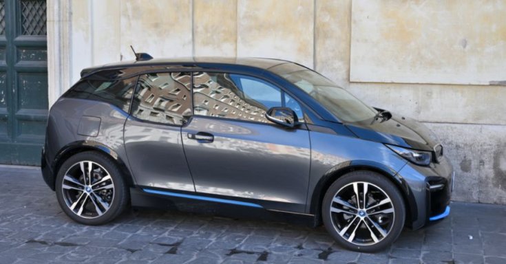 Róma, Olaszország, BMW i3