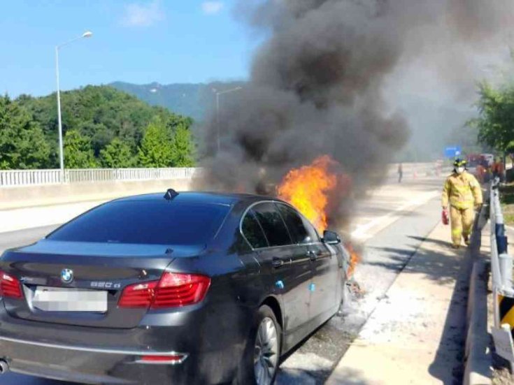 BMW 520d tűz