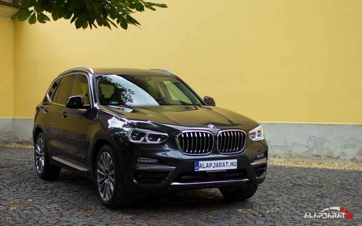 2018-as BMW X3 elölről
