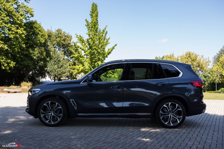 BMW X5 teszt Alapjárat