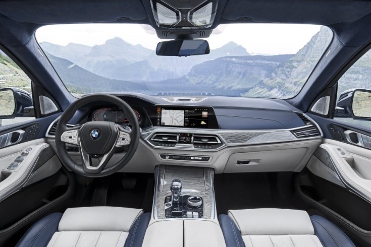 BMW X7 beltér