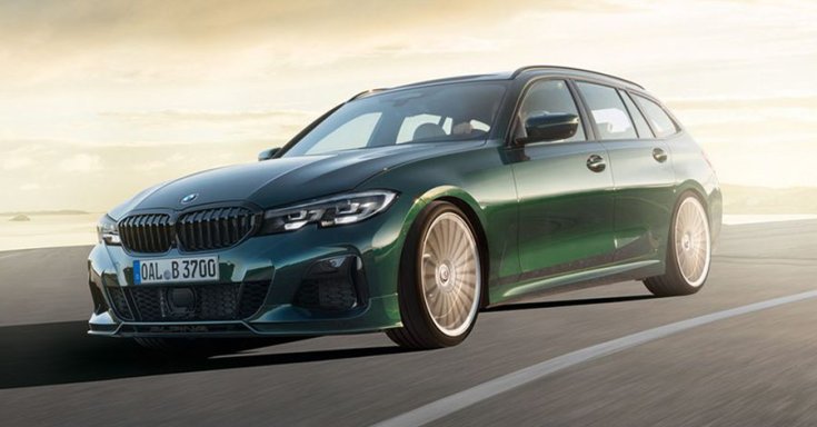 A BMW Alpina B3 Touring menet közben fotózva