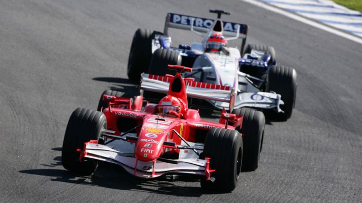Schumacher a Ferrarival az utolsó versenyén Brazíliában