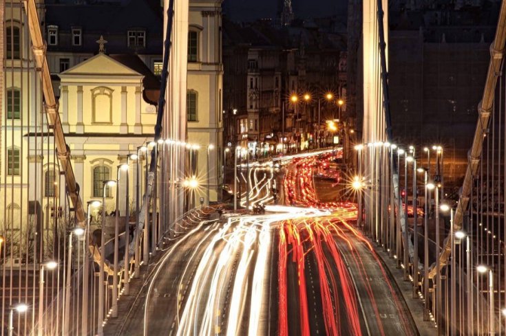 művész kép az éjszakai Budapestről