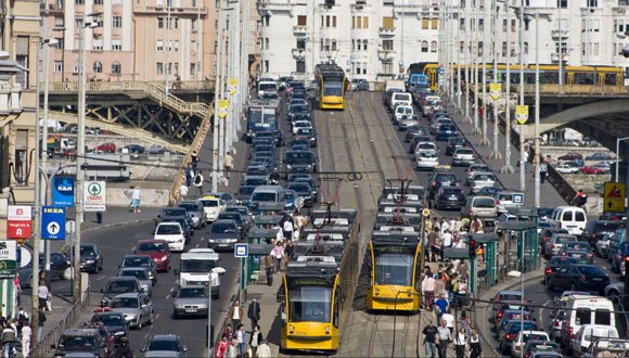 Autóforgalom Budapesten