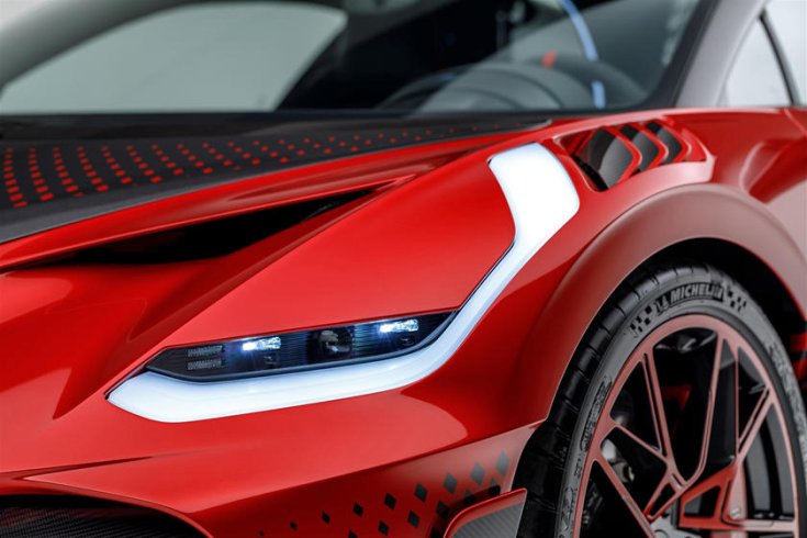 Bugatti Divo Lady Bug