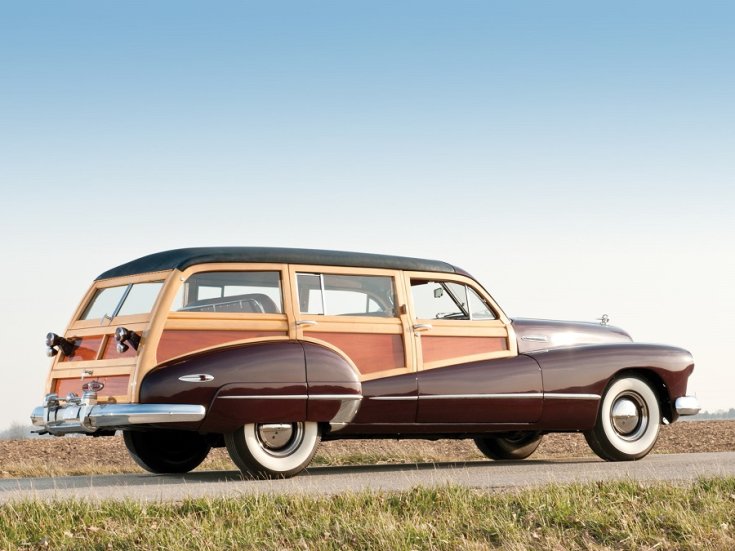 Buick Roadmaster, Woody Wagon, RM Sotheby’s, bordó, oldalnézet, hátulról, jobbról